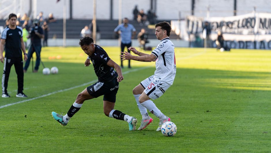 Soi kèo tài xỉu, phạt góc trận Nublense vs Universidad de Concepcion, 06:30 ngày 26/06